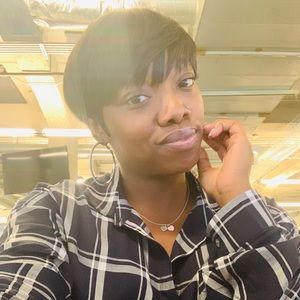 Meet your Posher, Giana